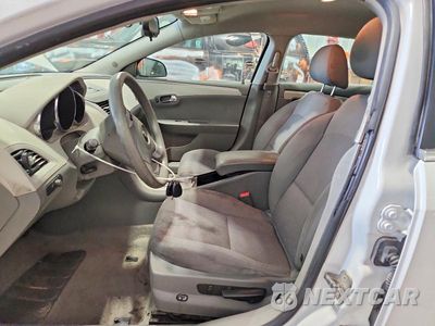 Zdjęcie 7 z 12 samochodu: 2012 CHEVROLET MALIBU LS VIN:1G1ZA5EU0CF347898 - miniatura