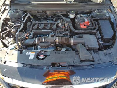 Zdjęcie 11 z 12 samochodu: 2018 HONDA ACCORD TOURING VIN:1HGCV1F94JA141709 - miniatura