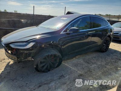 2017 TESLA MODEL X 5YJXCAE49HF067846 - główne zdjęcie licytacji z USA - miniatura