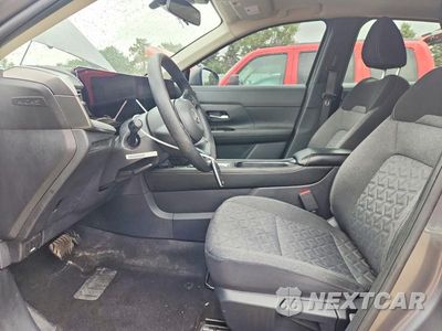 Zdjęcie 7 z 12 samochodu: 2025 NISSAN KICKS SV VIN:3N8AP6CB9SL442236 - miniatura