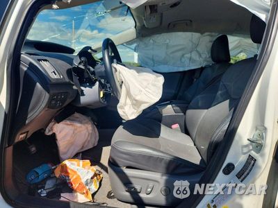Zdjęcie 7 z 12 samochodu: 2012 TOYOTA PRIUS PLUG-IN HYBRID ADVANCED VIN:JTDKN3DP3C3028588 - miniatura