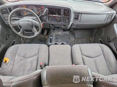 Zdjęcie 8 z 12 samochodu: 2003 CHEVROLET SILVERADO K1500 VIN:2GCEK19V431361132 - miniatura