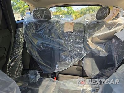 Zdjęcie 10 z 15 samochodu: 2026 VOLVO XC60 PLUS VIN:YV4M12RC0T1498803 - miniatura