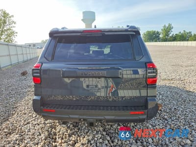 Zdjęcie 6 z 13 samochodu: 2026 TOYOTA 4RUNNER SR5 VIN:JTEVA5BR6T5127396 - miniatura