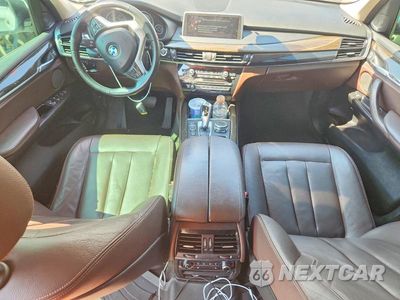 Zdjęcie 8 z 13 samochodu: 2016 BMW X5 XDRIVE35I VIN:5UXKR0C52G0P31852 - miniatura