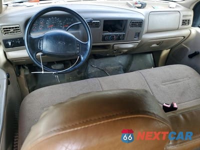 Zdjęcie 8 z 13 samochodu: 2001 FORD F350 SUPER DUTY VIN:1FTWW32F61EB06002 - miniatura