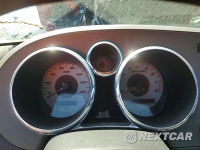 Zdjęcie 9 z 12 samochodu: 2006 PONTIAC SOLSTICE VIN:1G2MB35B26Y118931 - miniatura