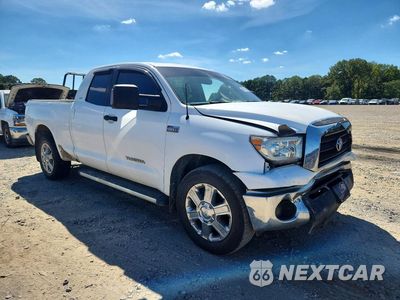 Czwarte zdjęcie samochodu z boku: 2008 TOYOTA TUNDRA SR5 VIN:5TBRV54108S481152 - miniatura