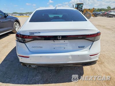 Zdjęcie 6 z 12 samochodu: 2024 HONDA ACCORD TOURING HYBRID VIN:1HGCY2F86RA053180 - miniatura