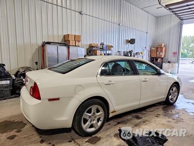 Trzecie zdjęcie samochodu z tyłu: 2012 CHEVROLET MALIBU LS VIN:1G1ZA5EU0CF347898 - miniatura