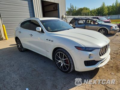 Czwarte zdjęcie samochodu z boku: 2018 MASERATI LEVANTE LUXURY VIN:ZN661XUL3JX270688 - miniatura