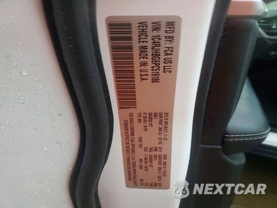 Zdjęcie 13 z 13 samochodu: 2023 JEEP GRAND CHEROKEE LIMITED VIN:1C4RJHBG6PC519186 - miniatura