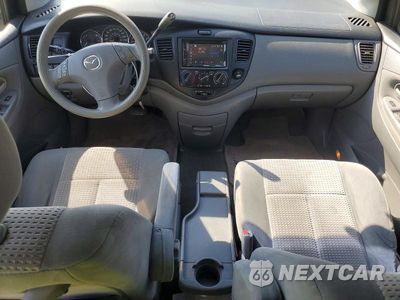 Zdjęcie 8 z 13 samochodu: 2004 MAZDA MPV WAGON VIN:JM3LW28J440505928 - miniatura