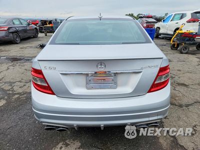 Zdjęcie 6 z 13 samochodu: 2009 MERCEDES-BENZ C 63 AMG VIN:WDDGF77XX9F210386 - miniatura