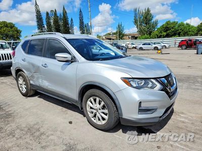 Czwarte zdjęcie samochodu z boku: 2020 NISSAN ROGUE SV VIN:JN8AT2MT4LW037330 - miniatura
