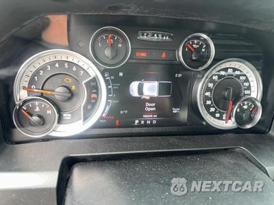 Zdjęcie 8 z 10 samochodu: 2016 RAM 1500 SLT VIN:3C6RR7LT1GG195101 - miniatura