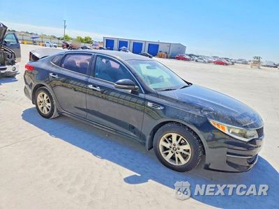 Czwarte zdjęcie samochodu z boku: 2017 KIA OPTIMA LX VIN:5XXGT4L3XHG125908 - miniatura