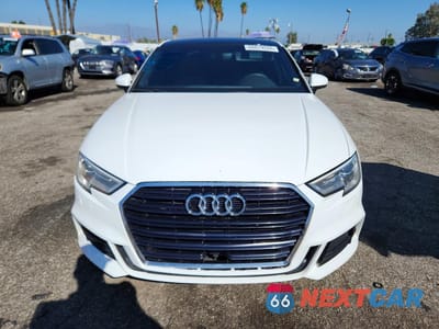 Piąte zdjęcie samochodu w środku: 2017 AUDI A3 PREMIUM PLUS VIN:WAUGUGFF8H1067777 - miniatura