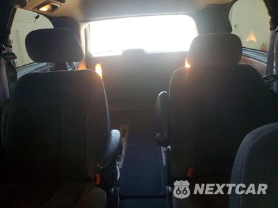 Zdjęcie 10 z 13 samochodu: 2002 DODGE GRAND CARAVAN ES VIN:2B8GP54L52R672488 - miniatura