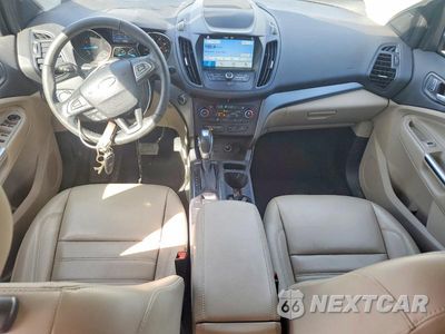 Zdjęcie 8 z 14 samochodu: 2019 FORD ESCAPE SEL VIN:1FMCU9HD0KUB18733 - miniatura