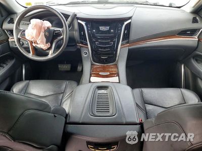 Zdjęcie 8 z 13 samochodu: 2019 CADILLAC ESCALADE PREMIUM LUXURY VIN:1GYS4CKJ7KR346124 - miniatura