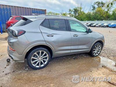 Trzecie zdjęcie samochodu z tyłu: 2024 BUICK ENCORE GX AVENIR VIN:KL4AMGSL5RB189541 - miniatura