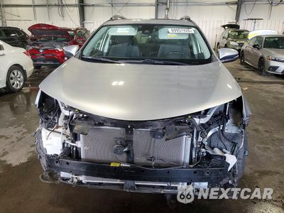 Piąte zdjęcie samochodu w środku: 2018 TOYOTA RAV4 XLE VIN:JTMRFREV3JJ237947 - miniatura