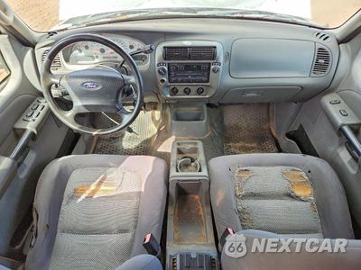 Zdjęcie 8 z 12 samochodu: 2005 FORD EXPLORER SPORT TRAC VIN:1FMZU77K25UA17969 - miniatura
