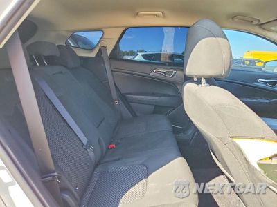 Zdjęcie 10 z 12 samochodu: 2023 KIA SPORTAGE LX VIN:KNDPU3AF0P7101922 - miniatura