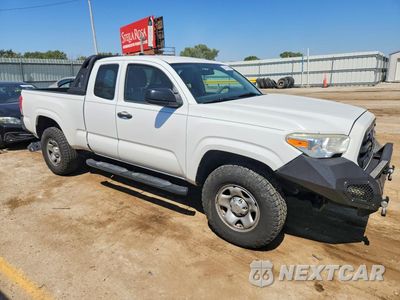 Czwarte zdjęcie samochodu z boku: 2016 TOYOTA TACOMA SR VIN:5TFRX5GN1GX062347 - miniatura