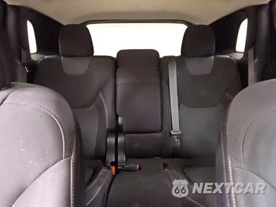 Zdjęcie 10 z 13 samochodu: 2015 JEEP CHEROKEE LATITUDE VIN:1C4PJLCS8FW561000 - miniatura