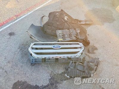 Zdjęcie 12 z 13 samochodu: 2018 FORD ESCAPE SE VIN:1FMCU0GD8JUD44417 - miniatura