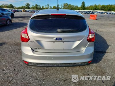 Zdjęcie 6 z 12 samochodu: 2013 FORD FOCUS SE VIN:1FADP3K20DL128889 - miniatura