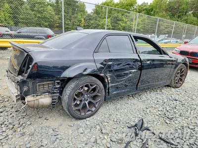 Trzecie zdjęcie samochodu z tyłu: 2019 CHRYSLER 300 S VIN:2C3CCABG7KH582718 - miniatura