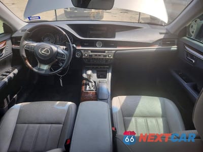 Zdjęcie 8 z 12 samochodu: 2017 LEXUS ES 350 VIN:58ABK1GG7HU065836 - miniatura