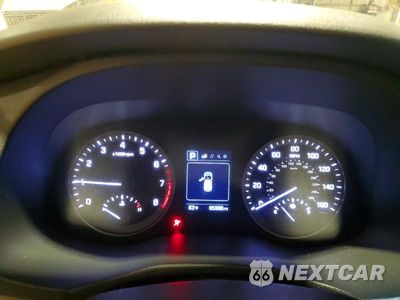 Zdjęcie 9 z 14 samochodu: 2017 HYUNDAI TUCSON SE VIN:KM8J33A40HU400722 - miniatura