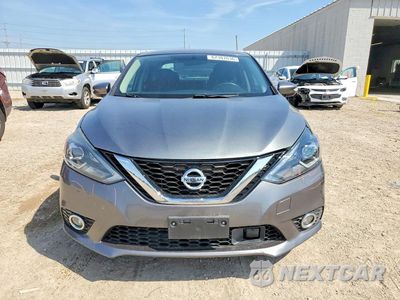 Piąte zdjęcie samochodu w środku: 2019 NISSAN SENTRA SR VIN:3N1AB7AP0KY342658 - miniatura