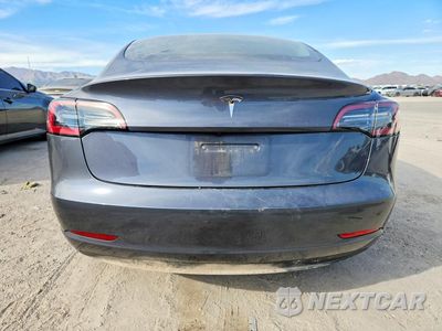 Zdjęcie 6 z 13 samochodu: 2023 TESLA MODEL 3 VIN:5YJ3E1EA4PF694080 - miniatura