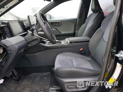 Zdjęcie 7 z 13 samochodu: 2026 TOYOTA RAV4 PLUG-IN HYBRID XSE VIN:JTM7ERAV8TD001974 - miniatura