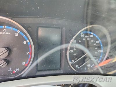 Zdjęcie 9 z 14 samochodu: 2017 TOYOTA RAV4 XLE VIN:2T3WFREV5HW330578 - miniatura