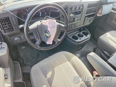 Zdjęcie 8 z 13 samochodu: 2022 CHEVROLET EXPRESS G2500 VIN:1GCWGAFP0N1139708 - miniatura