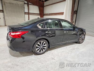 Trzecie zdjęcie samochodu z tyłu: 2017 NISSAN ALTIMA 2.5 SV VIN:1N4AL3AP3HC294552 - miniatura