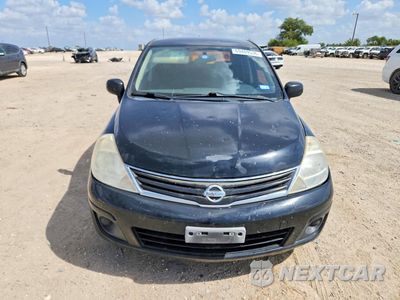 Piąte zdjęcie samochodu w środku: 2010 NISSAN VERSA 1.8 S VIN:3N1BC1AP4AL418909 - miniatura