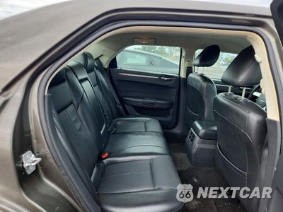 Zdjęcie 10 z 12 samochodu: 2010 CHRYSLER 300 TOURING VIN:2C3CA5CV3AH140009 - miniatura