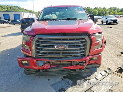 Piąte zdjęcie samochodu w środku: 2017 FORD F150 SUPERCREW VIN:1FTEW1EP1HFA23943 - miniatura