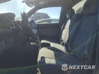 Zdjęcie 7 z 12 samochodu: 2014 TOYOTA TACOMA BASE VIN:5TFNX4CN2EX034181 - miniatura