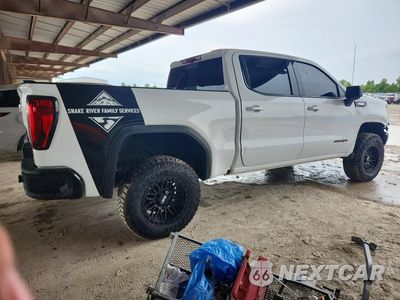 Trzecie zdjęcie samochodu z tyłu: 2026 GMC SIERRA K1500 AT4X VIN:3GTUUFE81TG116363 - miniatura