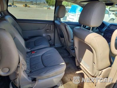 Zdjęcie 10 z 12 samochodu: 2010 TOYOTA SIENNA LE 7-PASSENGER VIN:5TDKK4CC4AS327631 - miniatura