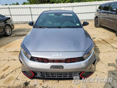 Piąte zdjęcie samochodu w środku: 2023 KIA FORTE GT LINE VIN:3KPF54AD3PE562125 - miniatura