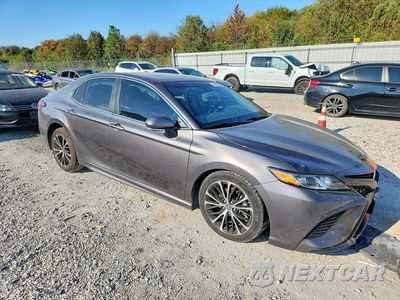 Czwarte zdjęcie samochodu z boku: 2019 TOYOTA CAMRY SE VIN:4T1B11HK5KU284296 - miniatura